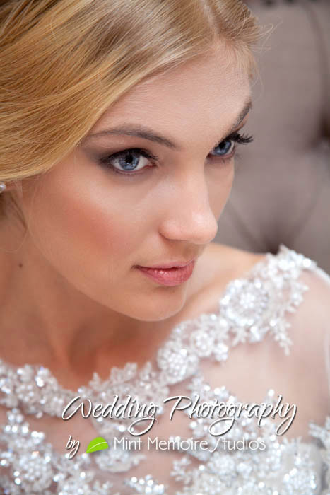 Bride Eli glamour shot